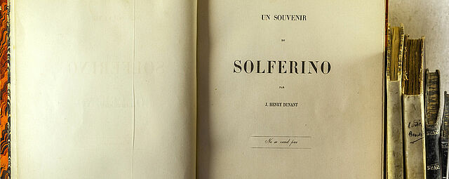 Foto des Buchs "Un Souvenir de Solferino" von Henry Dunant